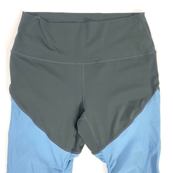 Zyia Storm Parallel Luxe Ruched Leggings Blue SZ 6-8 - Picture 3 of 7